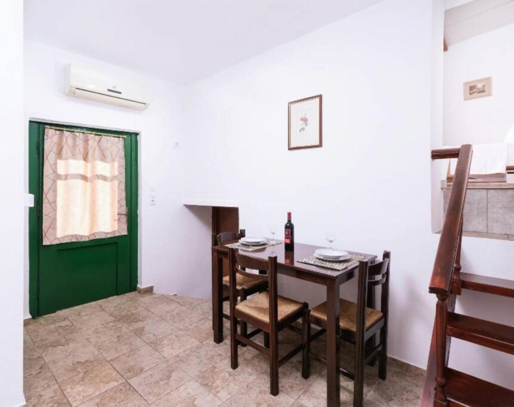 Apartment Panagiotis Kamilári Exterior foto